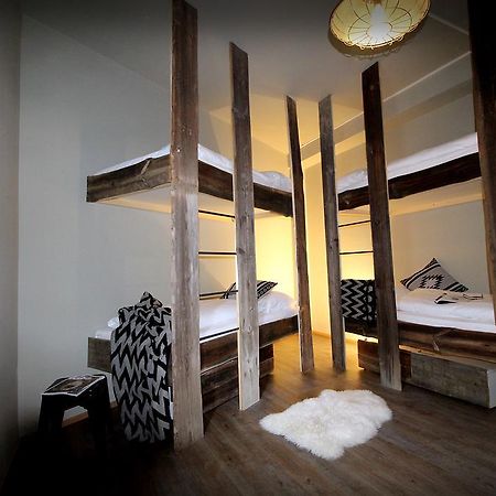 מינכן Gspusi Bar Hostel חדר תמונה
